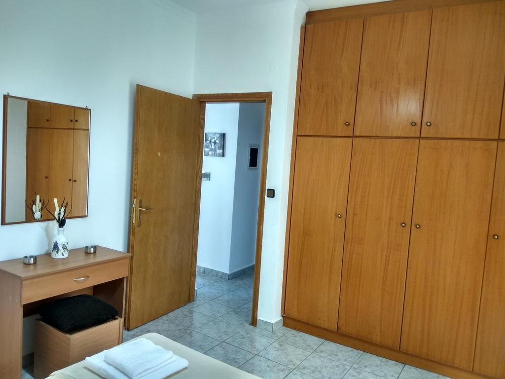 Apartment Next To The Beach คาโตดารัตโซ ภายนอก รูปภาพ